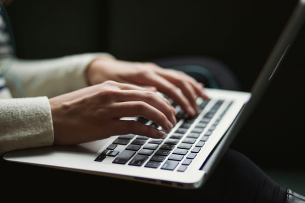 Hidden Websites That Pay Writers Daily